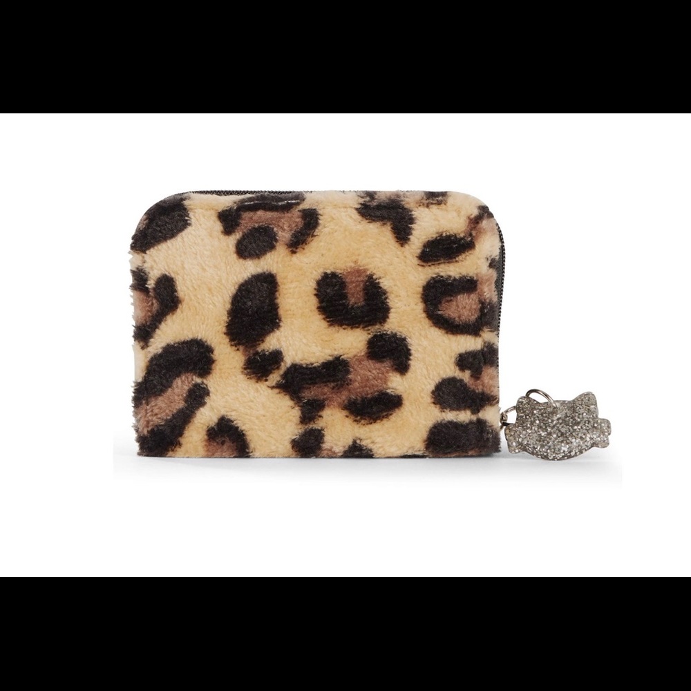 No boundaries Leopard print wallet